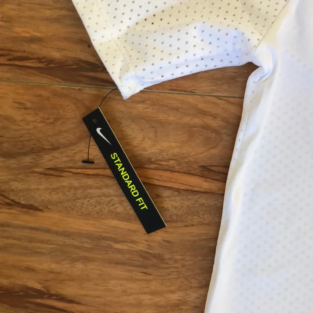 NWT Nike Running Boston Miles 2019 T-Shirt Women’s Medium